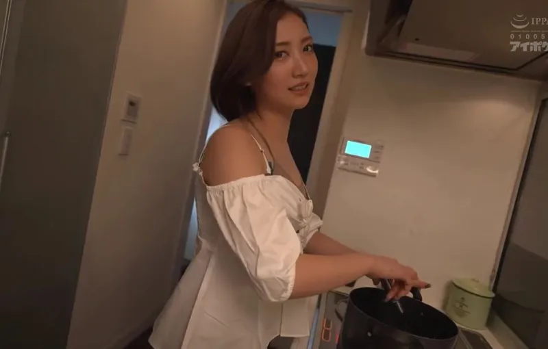 Cậu em chồng may mắn và người người yêu của anh trai có chiếc lưỡi điêu luyện